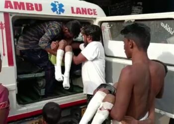 কালিয়াচকে বল ভেবে খেলতে গিয়ে বোমা বিস্ফোরণে জখম ৫ শিশু