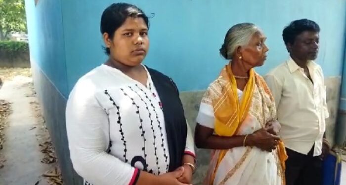 মৃত ব্যক্তিদের নামে বাংলা আবাস যোজনার ঘর অনুমোদন করিয়ে টাকা লুট, ফের কাঠগড়া তৃণমূল পরিচালিত গ্রাম পঞ্চায়েত