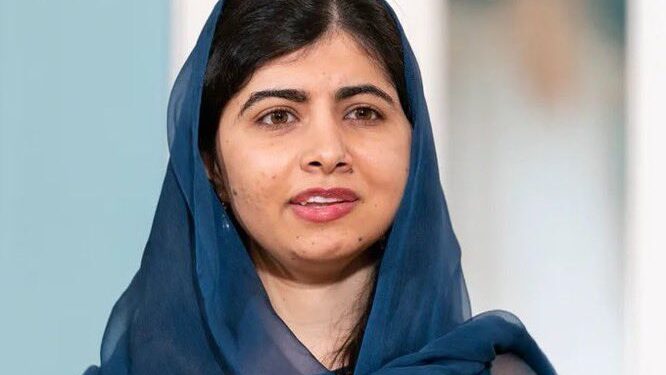 অবশেষে তালিবানের ‘বোরখা ফতোয়া’ নিয়ে মুখ খুললেন মালালা ইউসুফজাই