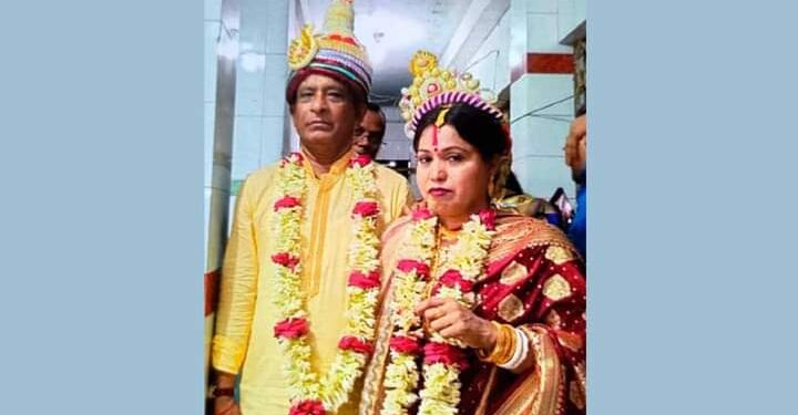 নাতি নাতনিদের আবদার মেটাতে বিয়ে করলেন ৭০ বছরের দাদু