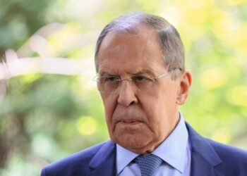 ‘উসকানিমূলক’ ও ‘অবন্ধুসুলভ’ আচরণে জন্য ফ্রান্স স্পেন ও ইতালির ৮৫ কূটনীতিক বহিষ্কার করল রাশিয়া