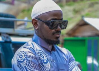 ইসলাম ধর্ম গ্রহণে ইচ্ছুক উগান্ডার গায়ক ওয়াইক্লিফি টুগুমি, কারন শুনলে হতবাক হয়ে যাবেন….