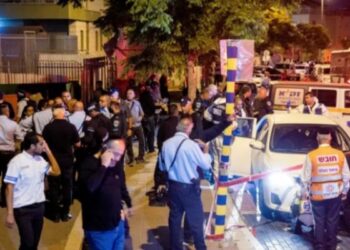 ইসরায়েলে ৩ জনকে গলার নলি কেটে খুন করল আততায়ীরা ,গুরুতর আহত আরও ৪