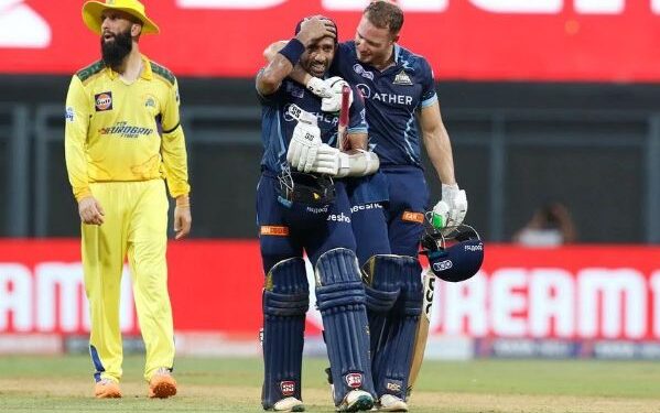 আইপিএল ২০২২ : চেন্নাইকে ৭ উইকেটে হারালো গুজরাট টাইটান্স