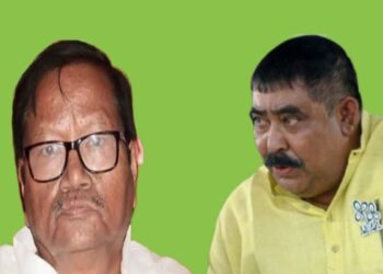 সিবিআইয়ের মুখোমুখি হলেন অনুব্রত, পরেশ অধিকারীকে ২ ঘন্টার আল্টিমেটাম আদালতের