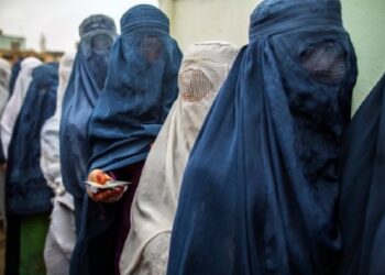 আফগান মহিলাদের উপর নিষেধাজ্ঞা তুলে নেওয়ায় জাতিসংঘের আবেদন প্রত্যাখ্যান করল তালিবান