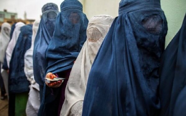 আফগান মহিলাদের উপর নিষেধাজ্ঞা তুলে নেওয়ায় জাতিসংঘের আবেদন প্রত্যাখ্যান করল তালিবান