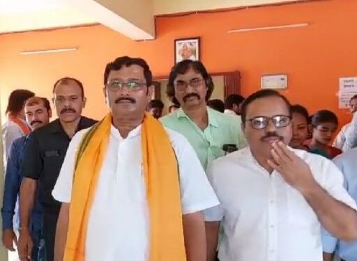 “রাজ্য মন্ত্রীসভা যাই সিদ্ধান্ত নিক রাজ্যপালকে আচার্য পদ থেকে সরানোর হিম্মত তৃণমূলের নেই”- দাবী রাহুল সিনহার