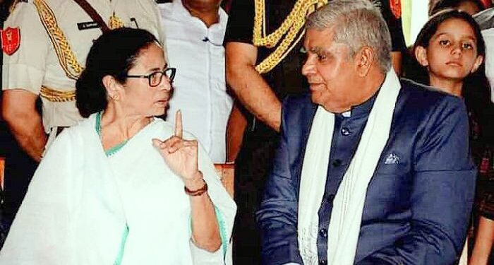 বিশ্ববিদ্যালয়ের আচার্য বিতর্ক : শিক্ষা প্রতিষ্ঠানকে রাজনৈতিক প্রভাবমুক্ত করার দাবি উঠছে বিভিন্ন মহলে