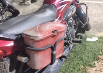 গুসকরায় স্বর্ণ ব্যবসায়ীর বাইকের টুলসবক্স ভেঙে দুঃসাহসিক চুরি