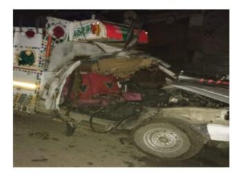 শোপিয়ায় গাড়িতে আইইডি বিস্ফোরণে ৩ সেনা জওয়ান আহত