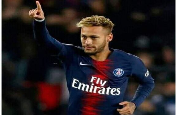 চোটের কারনে দক্ষিণ কোরিয়ার বিপক্ষে আজ মাঠে নামছেন না ব্রাজিলিয়ান তারকা নেইমার জুনিয়র