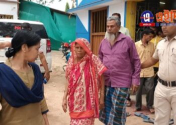 কেতুগ্রামে গৃহবধুর হাত কেটে নেওয়ার ঘটনায় গ্রেফতার শ্বশুর-শাশুড়ি