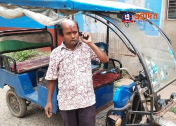 ভোট পরবর্তী হিংসা মামলায় টোটো চালকের ডাক পড়ল সিবিআইয়ের দপ্তরে, তলবের কারন শুনলে ‘থ’ হয়ে যাবেন…