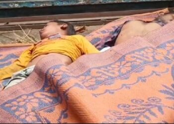 বউকে শিক্ষা দিতে নিজের নাবালক ছেলেকে খুন করে আত্মঘাতী স্বামী