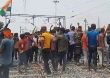 অগ্নিপথ নিয়োগ প্রকল্পের বিরুদ্ধে বিক্ষোভ বিহারে, বিজেপির এমএলএর উপর হামলা