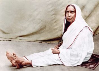 “জপধ্যান হল নৌকার হাল, সকাল-সন্ধ্যায় একবার বসতেই হয়” : শ্রী শ্রী সারদা মায়ের বাণী