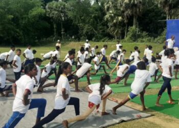 আন্তর্জাতিক যোগা দিবস পালন করল নেহেরু যুব কেন্দ্র