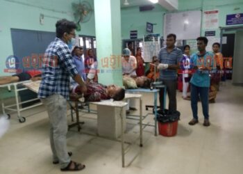 ভাতারে জমির দখল নিয়ে তৃণমূলের দু’গোষ্ঠীর তুমুল  সংঘর্ষ, আহত একাধিক