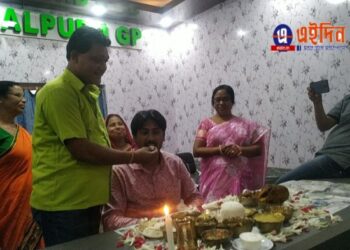 কর্মসংস্কৃতি লাটে তুলে সানাইয়ের সুর ও উলুর ধ্বনী দিয়ে পঞ্চায়েত অফিসে হল উপপ্রধানের আইবুড়ো ভাতের অনুষ্ঠান