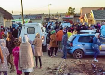 দক্ষিণ আফ্রিকায় নাইটক্লাবে ২১ কিশোর কিশোরীর রহস্যমৃত্যু