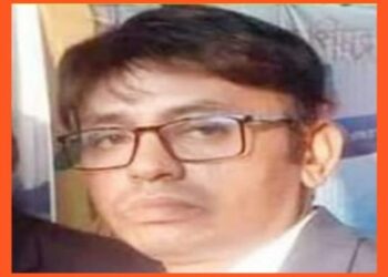 ইভটিজিংয়ে বাধা দেওয়ায় দশম শ্রেণীর ছাত্র আশরাফুল ইসলামের হাতে খুন স্কুলের শিক্ষক