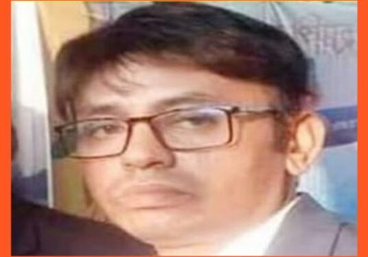 ইভটিজিংয়ে বাধা দেওয়ায় দশম শ্রেণীর ছাত্র আশরাফুল ইসলামের হাতে খুন স্কুলের শিক্ষক