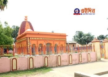 চৈতন্যদেবের নির্দেশে কুলীন গ্রাম থেকেই পুরীর রথের জন্য পাঠানো হত রেশমের পট্টডোরী