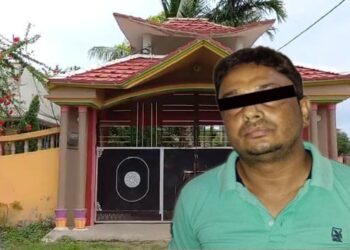 কাটোয়ার প্রাক্তন নৌসেনা কর্মী মহম্মদ  গোলাম মুর্শেদের বাড়ি থেকে উদ্ধার ১০ কোটি টাকার মাদক, আটক ৪