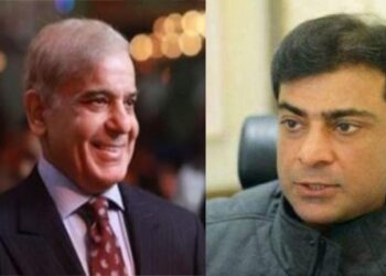 অর্থ পাচার মামলায় পাকিস্তানের প্রধানমন্ত্রী ও তার ছেলের বিরুদ্ধে সমন জারি