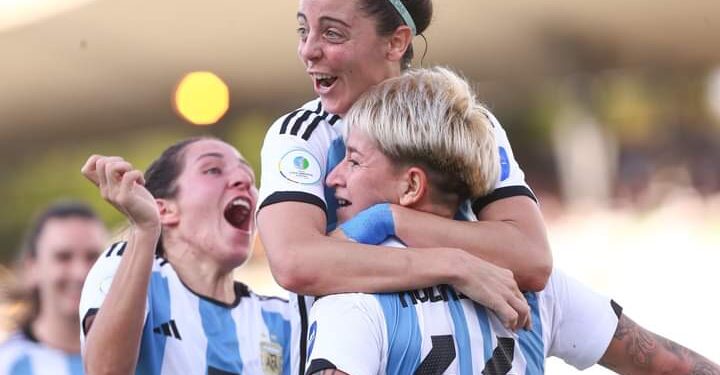 মহিলা কোপা আমেরিকার ‘বি’ গ্রুপের ম্যাচে উরুগুয়েকে ৫-০ গোল পর্যুদস্ত করল আর্জেন্টিনা