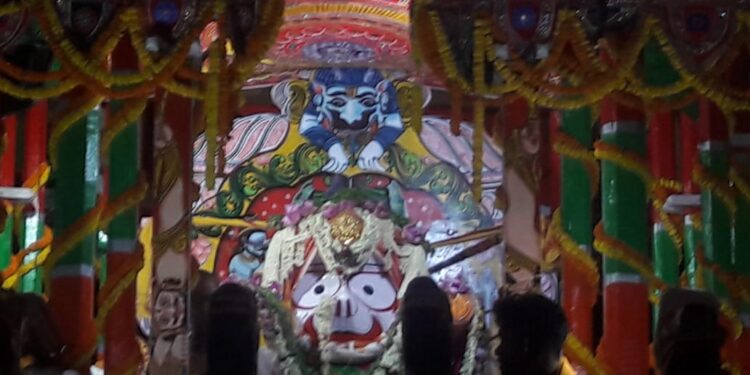 উল্টোরথের শোভাযাত্রা ঘিরে মেতে উঠল বেলঘড়িয়ার রথতলা