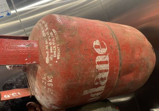 মাসের শুরুতেই বড় স্বস্তি দেশবাসীর, একধাপে গ্যাসের দাম কমল ১৯৮ টাকা