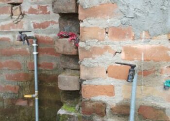 কল আছে, কিন্তু জল নেই- মুখ্যমন্ত্রীকে দিয়ে ঘটা করে উদ্বোধন কারানো পিএইচই জল প্রকল্প নিয়ে ফুঁষছেন গলসির বাসিন্দারা