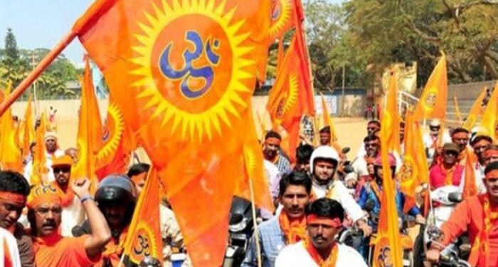 মৌলবাদীদের হুমকির বিরুদ্ধে হিন্দুদের সাহায্যার্থে হেল্পলাইন নম্বর চালু করল ভিএইচপি ও বজরং দল