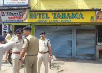 বর্ধমানে মদপানে  মৃত ৪, জেলা জুড়ে বন্ধ মদ বিক্রি, হেটেল ও ধাবায় পুলিশের অভিযান