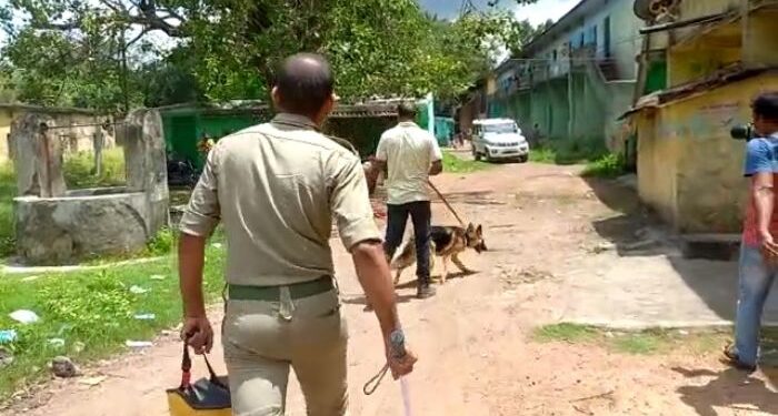 অন্ডালে নিখোঁজ থাকার তিন দিন পর শিশুর ক্ষতবিক্ষত দেহ উদ্ধার