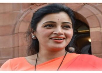 উমেশ কোলহের খুনিদের প্রকাশ্যে ফাঁসিতে ঝোলানোর দাবি তুললেন অমরাবতীর সাংসদ