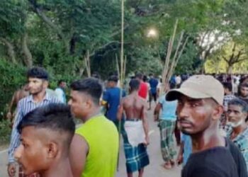 বাংলাদেশে কোরবানির মাংসের ভাগাভাগি নিয়ে দুই গ্রামবাসীর সংঘর্ষ, আহত ৫০