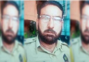 সন্ত্রাসীবাদীদের হামলায় শহীদ হলেন জম্মু-কাশ্মীরের এএসআই মুশতাক আহমেদ