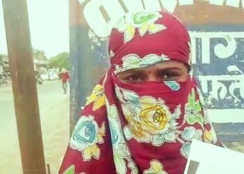 ধর্ম পরিচয় লুকিয়ে হিন্দু তরুনীকে বিয়ে, পরিচয় প্রকাশ্যে আসতেই ফেরার আসলাম খান