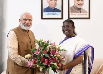 প্রথম আদিবাসী মহিলা রাষ্ট্রপতি পেল ভারত