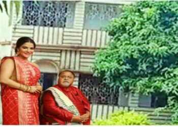 পার্থ চট্টোপাধ্যায়ের বারুইপুরের বাড়ি থেকে রাতের অন্ধকারে বহু নথি হাপিশ করল দূষ্কৃতীরা