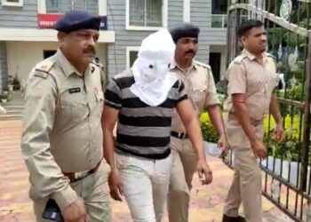 বাঁকুড়ায় ব্যবসায়ীকে খুনের অভিযোগে গ্রেফতার জাকির ইকবাল খিলজি নামে এক যুবক