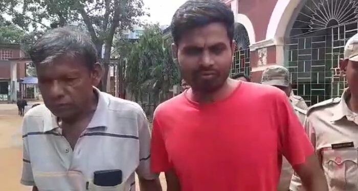 নিজের মা’কে ছুরি-হাতুড়ি দিয়ে নৃসংশভাবে কুপিয়ে ও পিটিয়ে খুন করল গুনধর ছেলে