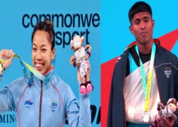 কমনওয়েলথ গেমস  : ভারোত্তোলনে সোনা পেলেন মীরাবাই চানু, রুপো এনে দিলেন সংকেত সারগর