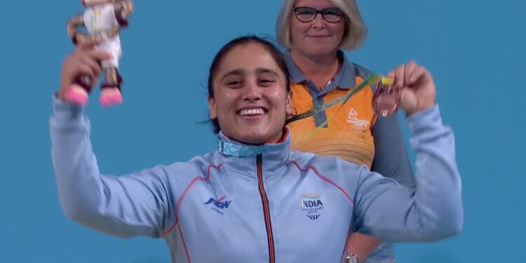 কমনওয়েলথ গেমস ২০২২ : ভারোত্তোলনে ব্রোঞ্জ পদক জিতলেন হারজিন্দর কৌর