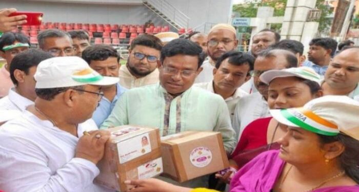 শেখ হাসিনাকে রাখি পাঠালেন মমতা বন্দ্যোপাধ্যায়