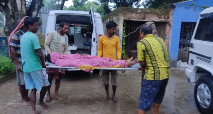 কিশোরের আত্মঘাতী হওয়ার ঘটনায় ব্যাপক উত্তেজনা ছড়ালো পূর্ব বর্ধমানের ভাতারে