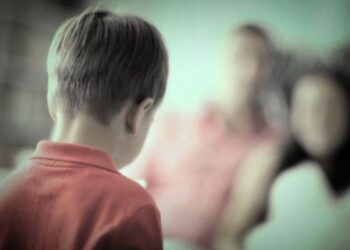 পা টেপার জন্য ডেকে ১২ বছরের ছাত্রকে বলাৎকারের দায়ে গ্রেফতার মাদ্রাসার শিক্ষক